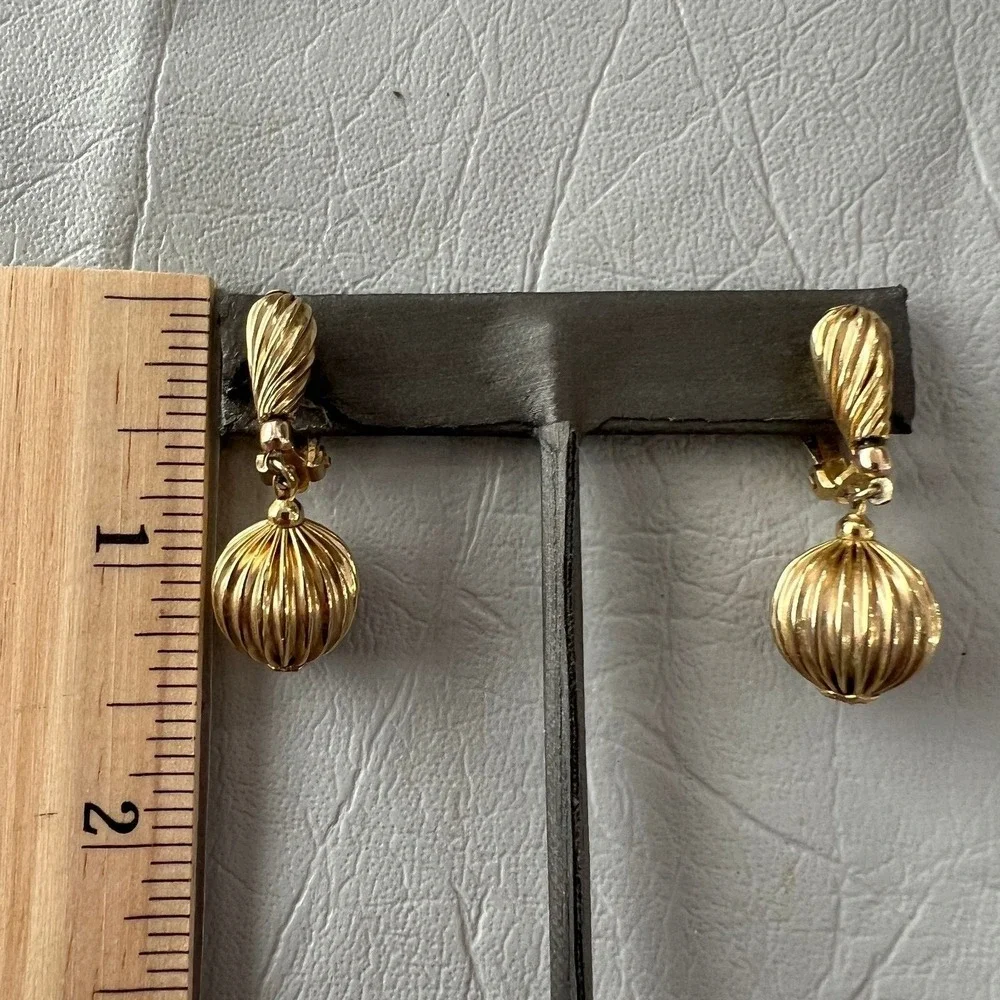 Lewis Segal Clip On Earrings Ridged‎ Gold Tone Ball Dangle Drop